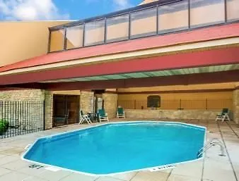 Super 8 By Wyndham Fort Mitchell Cincinnati Area 